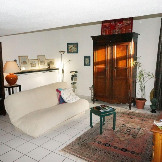  Annonces MARGUERITTES : Apartment | NIMES (30900) | 60 m2 | 600 € 