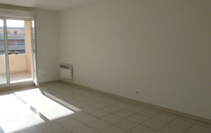 Annonces MARGUERITTES : Apartment | NIMES (30900) | 65 m2 | 810 € 